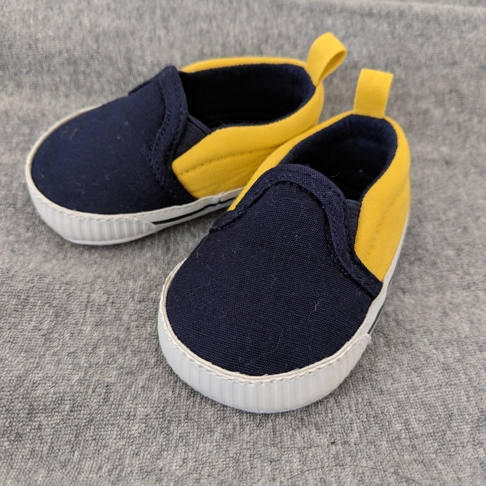 NWOT Gymboree Slip On Baby Sneaker Shoes